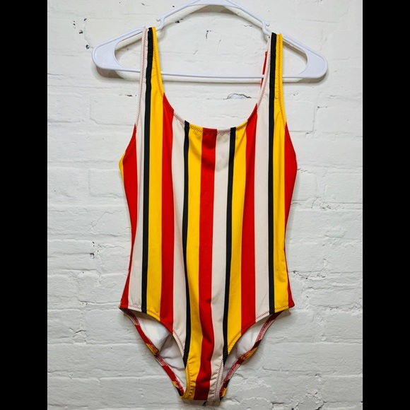 NWT Solid & Striped The Anne-Marie One Piece - Picture 4 of 7